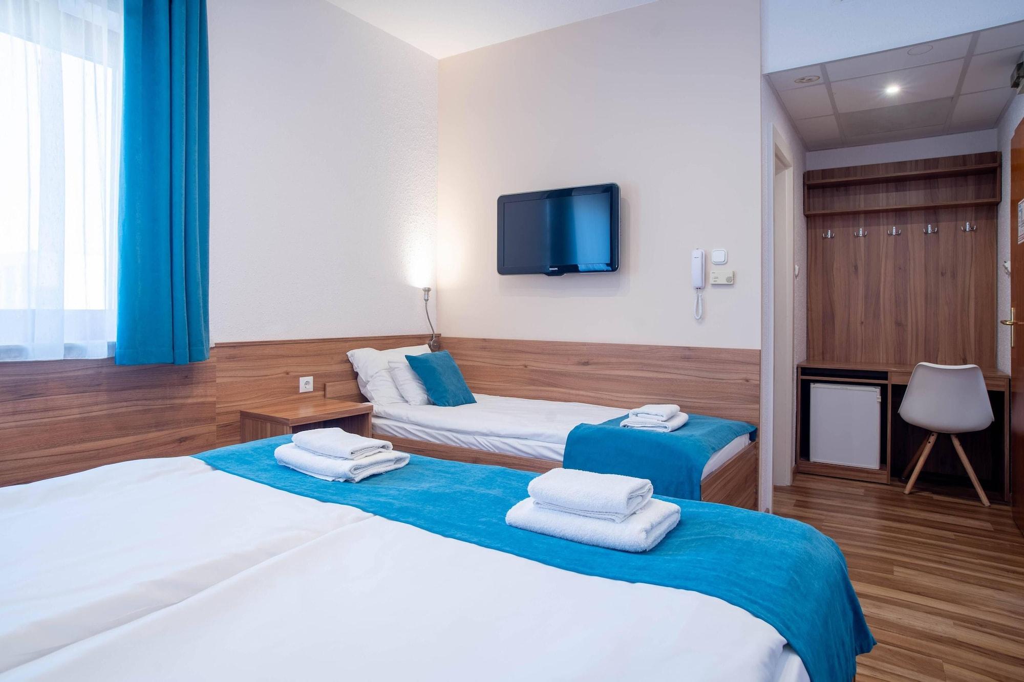 Homoky Hotels Bestline Hotel Budapest Exterior photo