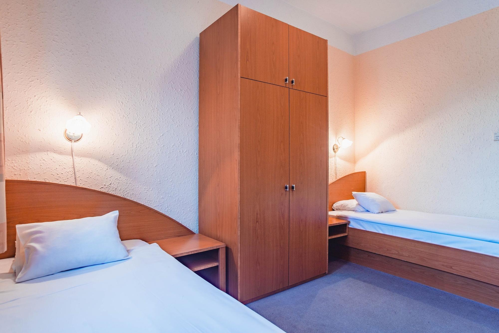 Homoky Hotels Bestline Hotel Budapest Exterior photo
