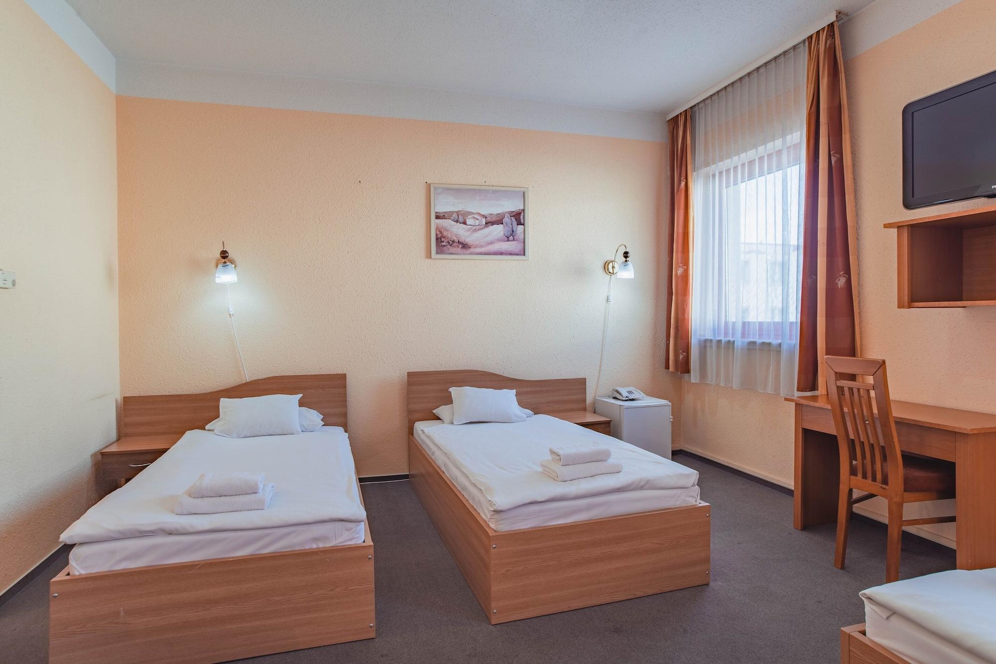 Homoky Hotels Bestline Hotel Budapest Exterior photo