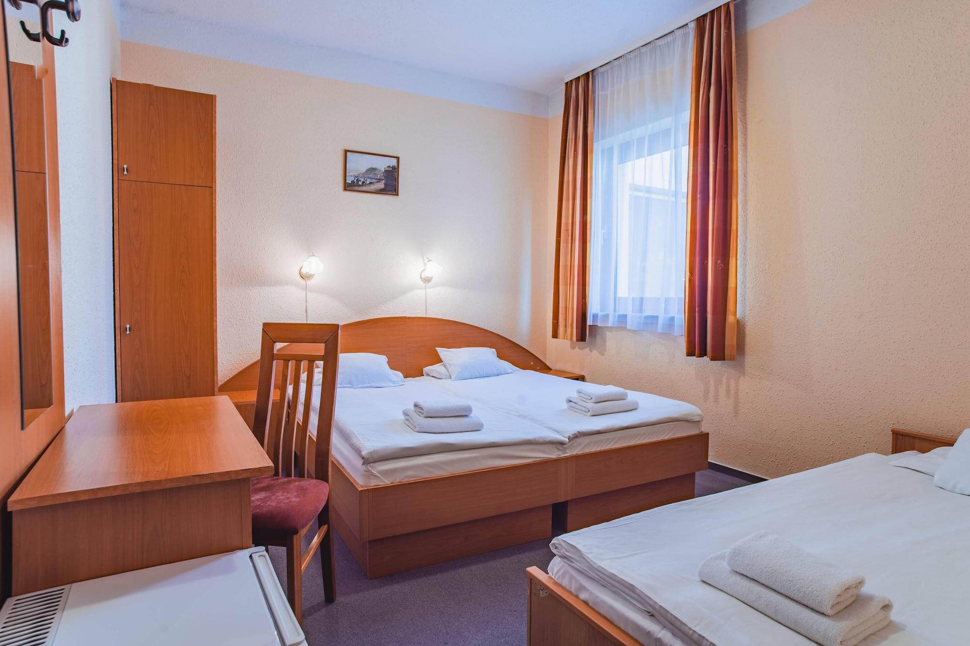 Homoky Hotels Bestline Hotel Budapest Exterior photo